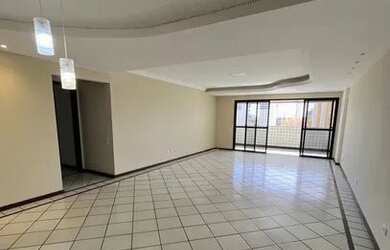 Imagem: O apartamento possui 4 Dormitórios, 5 Banheiros, 3 Vagas na