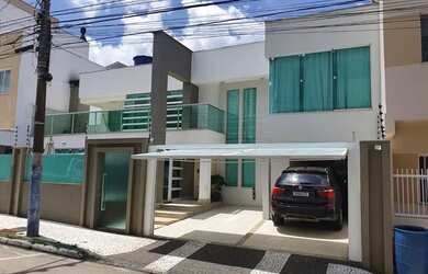 Imagem 1: Alugo anual BC. 2 Vagas na garageme3 Dormitórios