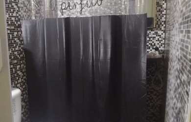 Imagem: A casa possui 1 Dormitório, 1 Banheiro, 1 Vaga na garagem e