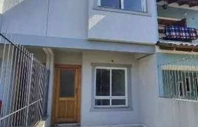 Imagem: A casa possui 3 Dormitórios, 2 Banheiros, 1 Vaga na garagem