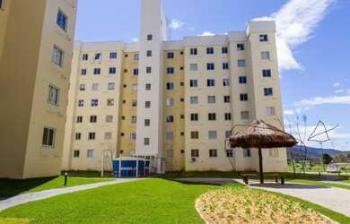 Imagem: O apartamento possui 2 Dormitórios, 1 Banheiro, 1 Vaga na garagem