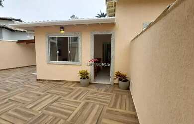 Imagem: A casa possui 1 Dormitório, 1 Banheiro, 2 Vagas na garagem