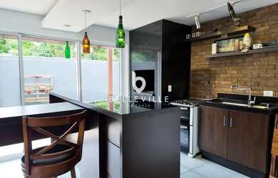 Imagem: A casa em condomínio possui 4 Dormitórios, 4 Banheiros, 4