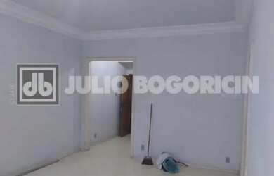 Imagem 2: PREDIO RESIDENCIAL SALA AMPLA 3 QUARTOS SENDO 1 SUÍTE ARMÁRIOSCOZINHA...