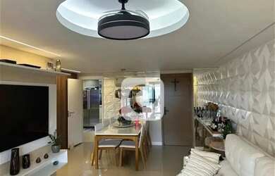 Imagem: O apartamento possui 4 Dormitórios, 5 Banheiros, 2 Vagas na