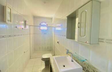 Imagem 12: GF- LINDA CASA PARA LOCAÇÃO NO GUARUA CO MUITO ESPAÇO 3 QUARTOS COM 3 VAGAS