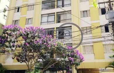 Imagem: O apartamento possui 3 Dormitórios, 1 Banheiro, 1 Vaga na garagem