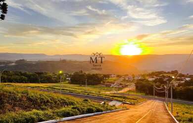 Imagem: O terreno possui 361m² de Área e está localizado em Nova