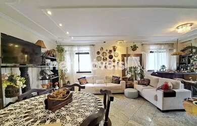 Imagem: O apartamento possui 4 Dormitórios, 2 Banheiros, 3 Vagas na