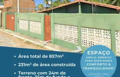 Imagem: A casa possui 4 Dormitórios, 2 Banheiros, 1 Vaga na garagem