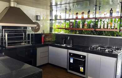 Imagem 7: Casa para venda possui 672 metros quadrados com 5 quartos