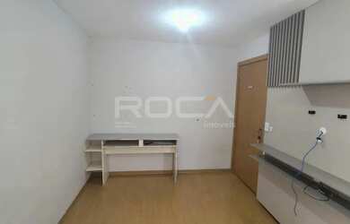 Imagem 4: Aluguel de Apartamento Padrão com 2 Dormitórios em São Carlos