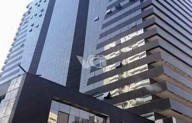 Imagem: O depósito possui 5 Vagas na garagem, 211m² de Área e está