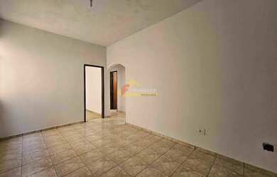 Imagem: Casa para aluguel, 2 quartos, Ipiranga - Divinópolis/MG