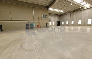 Imagem 10: Galpão para Locação em Barueri, Tamboré, 20 banheiros, 30 vagas