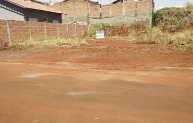 Imagem: O terreno possui 200m² de Área e está localizado em Parque