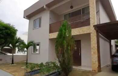 Imagem: A casa em condomínio possui 3 Dormitórios, 3 Banheiros, 2