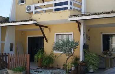 Imagem: A casa em condomínio possui 4 Dormitórios, 4 Banheiros, 2