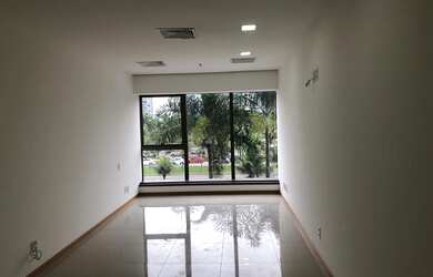 Imagem: Sala comercial no Vogue Square para aluguel com 27 metros quadrados