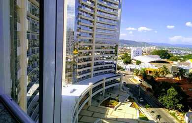 Imagem: O depósito possui 1 Vaga na garagem, 28m² de Área e está