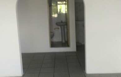 Imagem: A casa possui 3 Dormitórios, 2 Banheiros, 150m² de Área e