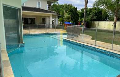 Imagem 2: CASA MANSÕES. Piscina, Churrasqueira, VarandaeÁrea de serviço