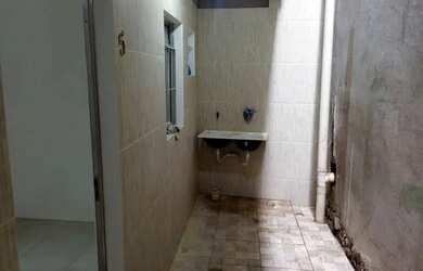 Imagem: A casa possui 1 Dormitório, 1 Banheiro e 30m² de Área e está