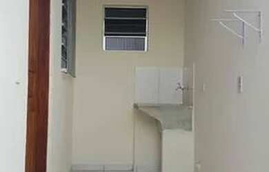 Imagem: A casa possui 1 Dormitório, 1 Banheiro e 25m² de Área e está