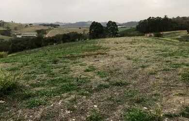 Imagem: O terreno possui 500m² de Área e está localizado em Centro