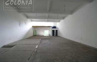 Imagem: O depósito possui 398m² de Área e está localizado em Vila