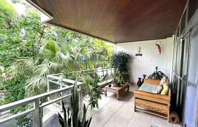 Imagem: O apartamento possui 4 Dormitórios, 4 Banheiros, 3 Vagas na