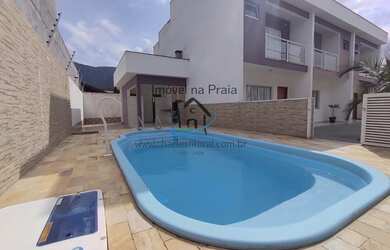 Imagem: A casa possui 2 Dormitórios, 1 Banheiro, 1 Vaga na garagem