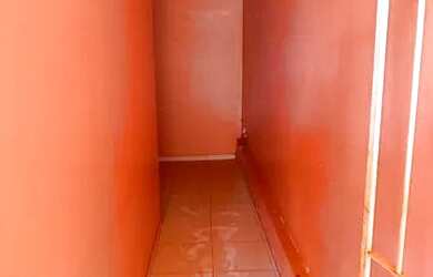 Imagem 4: CASA PRA ALUGAR. 1 Vaga na garageme1 Dormitório