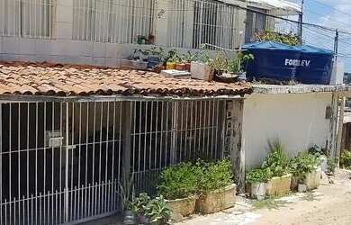 Imagem: A casa possui 1 Dormitório, 1 Banheiro e está localizado em