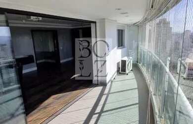 Imagem: O apartamento à venda possui 4 Dormitórios, 5 Banheiros, 3