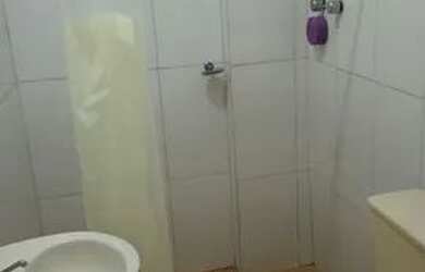 Imagem 3: Casa,850 reais Anil