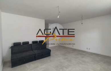 Imagem 2: Agatê Imóveis vende casa duplex 1 locação no Sto Antônio por R 760...