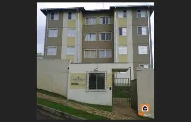 Imagem: O apartamento possui 3 Dormitórios, 1 Banheiro, 1 Vaga na garagem