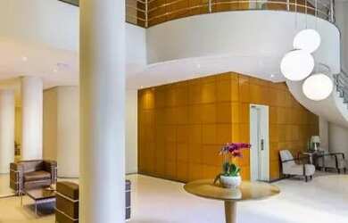 Imagem: O apartamento possui 3 Dormitórios, 2 Banheiros, 2 Vagas na