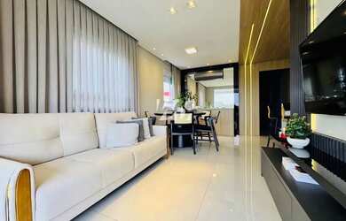 Imagem: O apartamento possui 3 Dormitórios, 2 Banheiros, 2 Vagas na