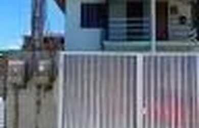 Imagem: A casa possui 2 Dormitórios, 2 Banheiros, 1 Vaga na garagem