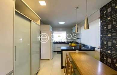 Imagem 8: Casa em condomínio para aluguel, 4 quartos, 2 suítes, 2 vagas, Gávea...