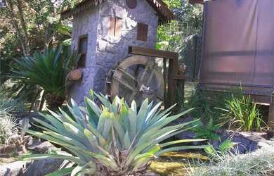 Imagem 5: Casa à venda com 4 quartos e 652m² em Santa Felicidade Curitiba/PR