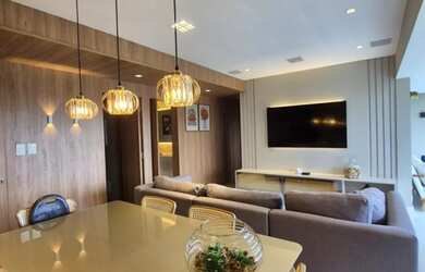 Imagem: O apartamento possui 3 Dormitórios, 3 Banheiros, 2 Vagas na