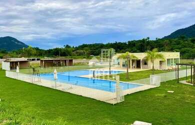 Imagem 10: Casa Linear à Venda no Condomínio Dom Village Ubatiba, Maricá/RJ