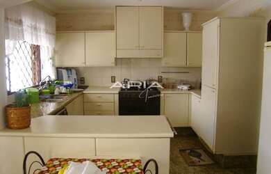 Imagem 9: Casa Sobrado para LOCAÇÃO Residencial ou comercial - Lago Parque - Londrina PR