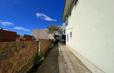 Imagem 5: Casa a venda no bairro Tomazetti