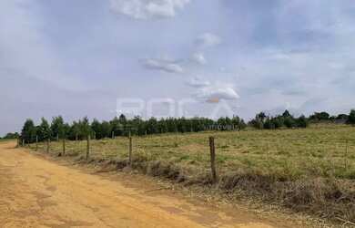 Imagem: A fazenda possui 12m² de Área, Imóvel novo e está localizado