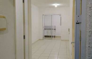 Imagem: A casa em condomínio para alugar possui 2 Dormitórios, 1 Banheiro