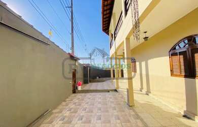 Imagem 6: GF- LINDA CASA PARA LOCAÇÃO NO GUARUA CO MUITO ESPAÇO 3 QUARTOS COM 3 VAGAS